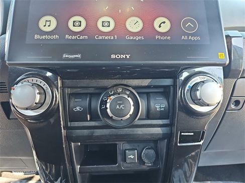 Used 2021 Toyota 4Runner TRD Off-Road Premium image 19