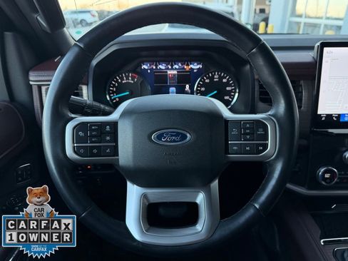 Used 2024 Ford Expedition Max Limited image 11