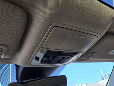 Used 2022 Acura MDX SH-AWD image 30