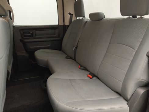 Used 2017 RAM 1500 Express image 18