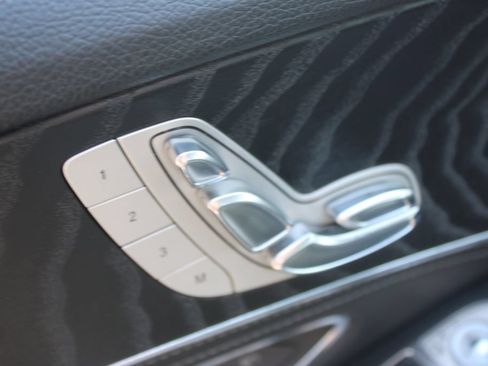 Used 2016 Mercedes-Benz C 300 Sedan image 21