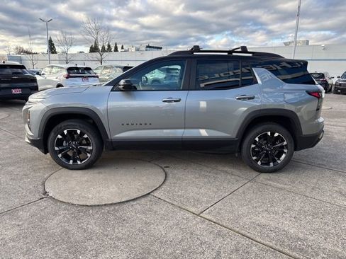 New 2025 Chevrolet Equinox RS w/ Convenience Package III image 5