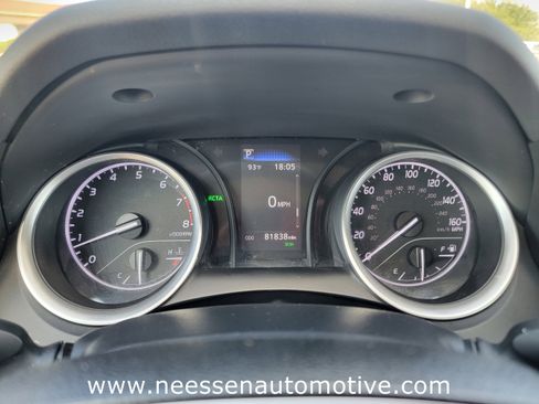 Used 2023 Toyota Camry LE image 21