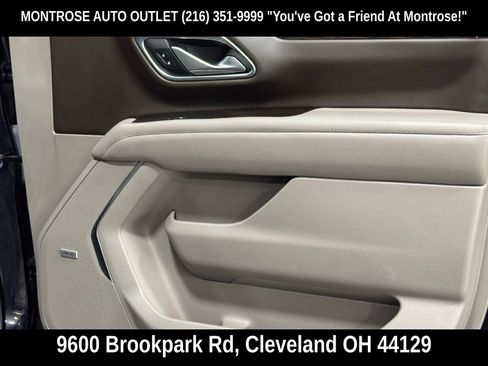 Used 2022 Chevrolet Tahoe Z71 w/ Z71 Off-Road Package AWD/4WD image 46