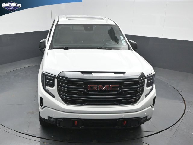 Used 2022 GMC Sierra 1500 AT4 w/ AT4 Premium Package AWD/4WD image 10