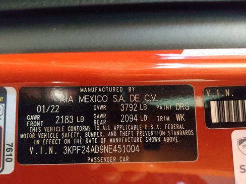 Used 2022 Kia Forte LXS FWD image 33