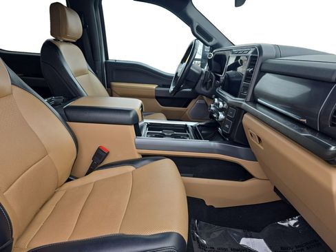 Used 2024 Ford F250 Lariat w/ Lariat Ultimate Package image 17