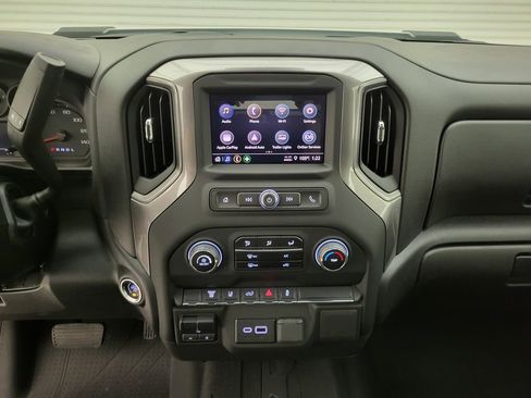New 2025 Chevrolet Silverado 3500 W/T image 32
