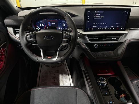 Used 2025 Ford Explorer ST image 20