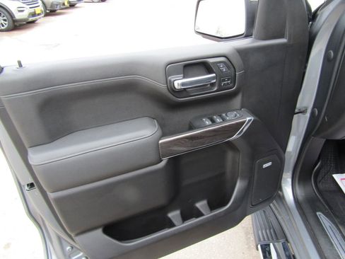 Used 2022 Chevrolet Silverado 1500 LTZ w/ LTZ Premium Package image 26