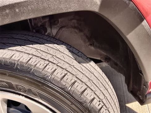 Used 2022 Toyota RAV4 LE image 23