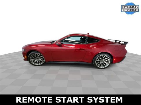 Used 2024 Ford Mustang Premium image 5