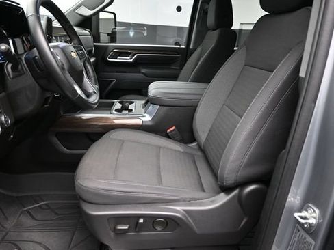 Used 2025 Chevrolet Silverado 3500 LT w/ All Star Edition AWD/4WD image 23