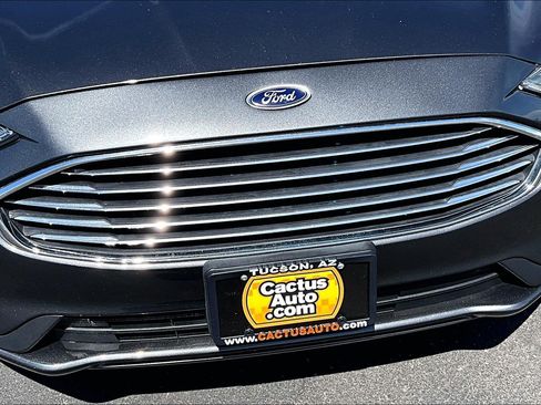 Used 2019 Ford Fusion SE AWD/4WD image 28