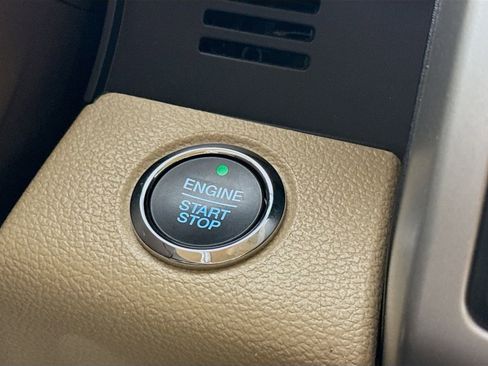 Used 2018 Ford F150 Lariat w/ Equipment Group 502A Luxury image 18