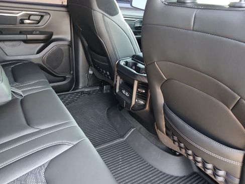 Used 2024 RAM 1500 Big Horn AWD/4WD image 58