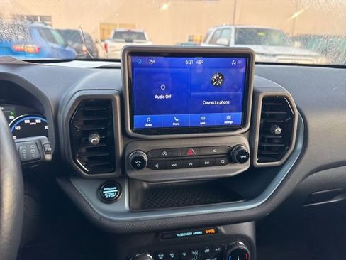 Used 2022 Ford Bronco Sport Badlands image 10