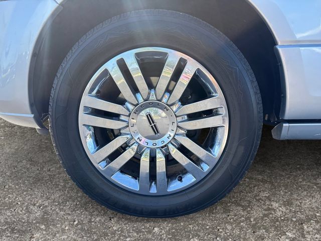Used 2013 Lincoln Navigator L 2WD w/ HD Trailer Tow Pkg image 14