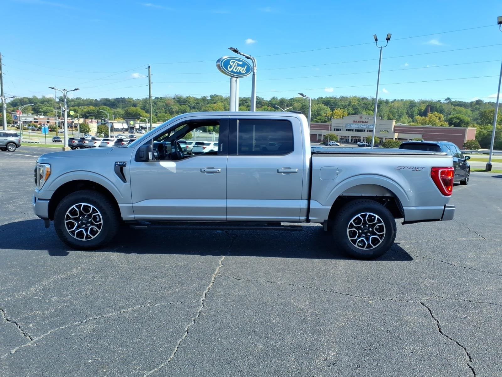 Certified 2023 Ford F150 XLT w/ Equipment Group 302A High AWD/4WD image 4