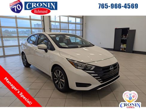 New 2025 Nissan Versa SV w/ Trunk Package image 1