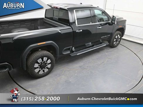 Used 2024 GMC Sierra 2500 Denali w/ Denali Reserve Package image 26