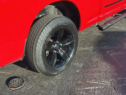 Used 2018 RAM 1500 Sport w/ Convenience Group image 8