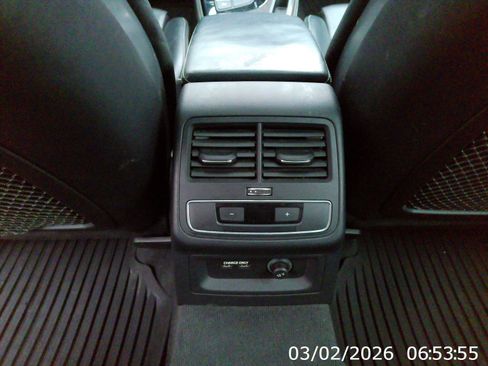 Used 2022 Audi S4 Premium Plus image 33