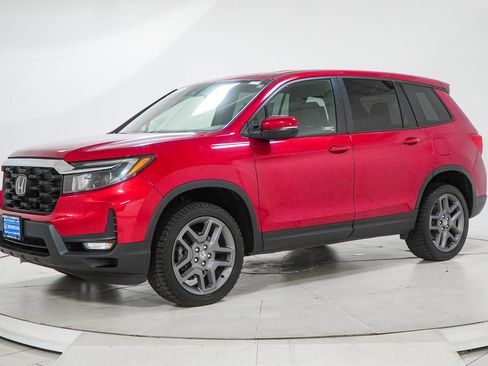 Used 2023 Honda Passport EX-L image 4