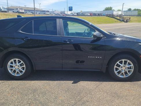 Used 2023 Chevrolet Equinox LS w/ LS Convenience Package FWD image 14