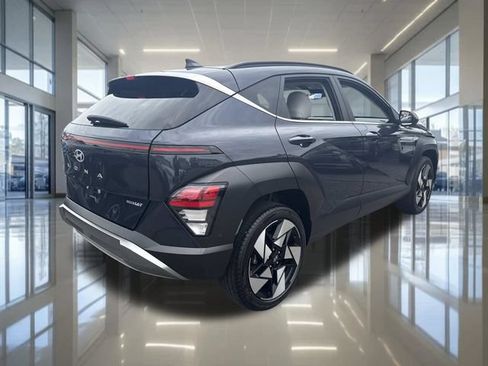 Certified 2024 Hyundai Kona Limited AWD/4WD image 8
