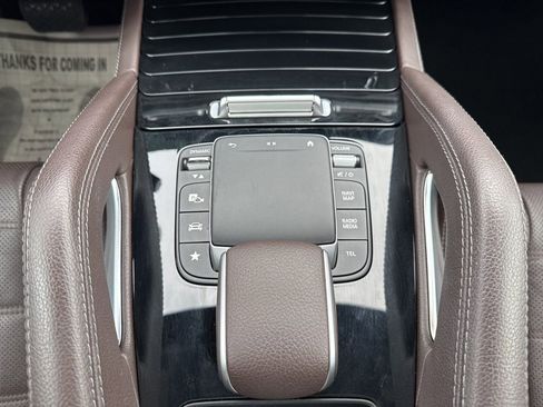 Used 2022 Mercedes-Benz GLE 350 4MATIC image 33