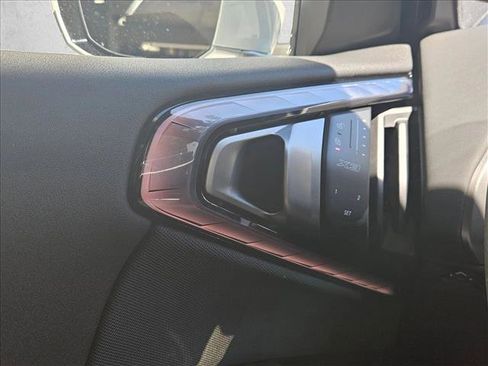 Used 2026 BMW X3 xDrive30 w/ Convenience Package image 20