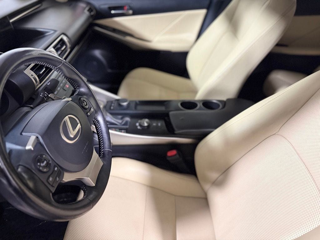 Used 2016 Lexus IS 200t RWD image 20