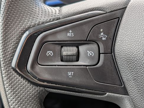 Used 2026 Chevrolet Trax LS w/ LS Convenience Package FWD image 22