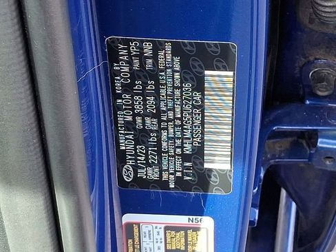 Used 2023 Hyundai Elantra SEL image 29