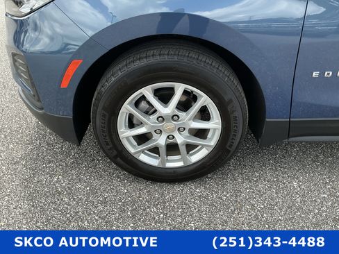 Used 2024 Chevrolet Equinox LS w/ LS Convenience Package image 9