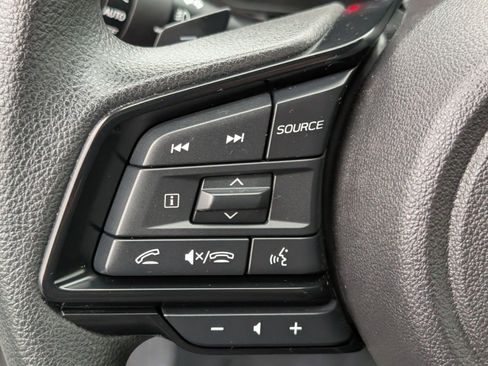 Used 2024 Subaru Crosstrek 2.0i Premium image 18