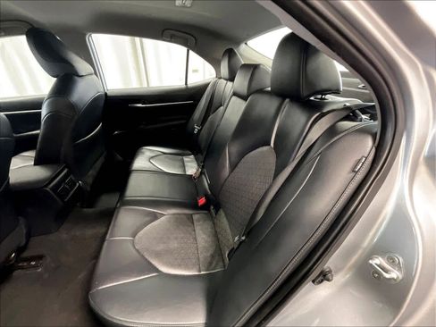 Used 2024 Toyota Camry XSE FWD image 15