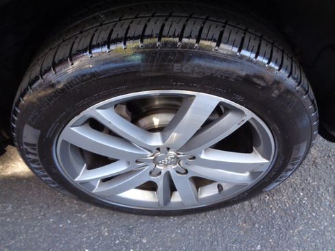 Used 2015 Audi Q7 3.0T Premium Plus w/ Premium Plus Package image 33