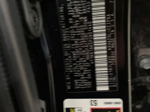 Used 2023 Toyota Camry XSE w/ Navigation Package image 33