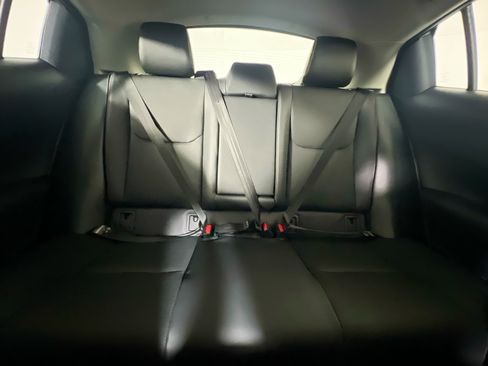 New 2026 Toyota Prius Plug-In Hybrid FWD image 32