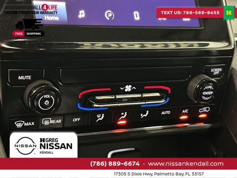 Used 2024 Jeep Grand Cherokee L Laredo image 23