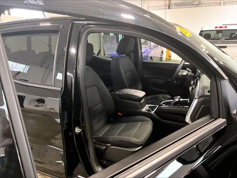 Used 2024 GMC Canyon Elevation w/ Convenience Package image 11