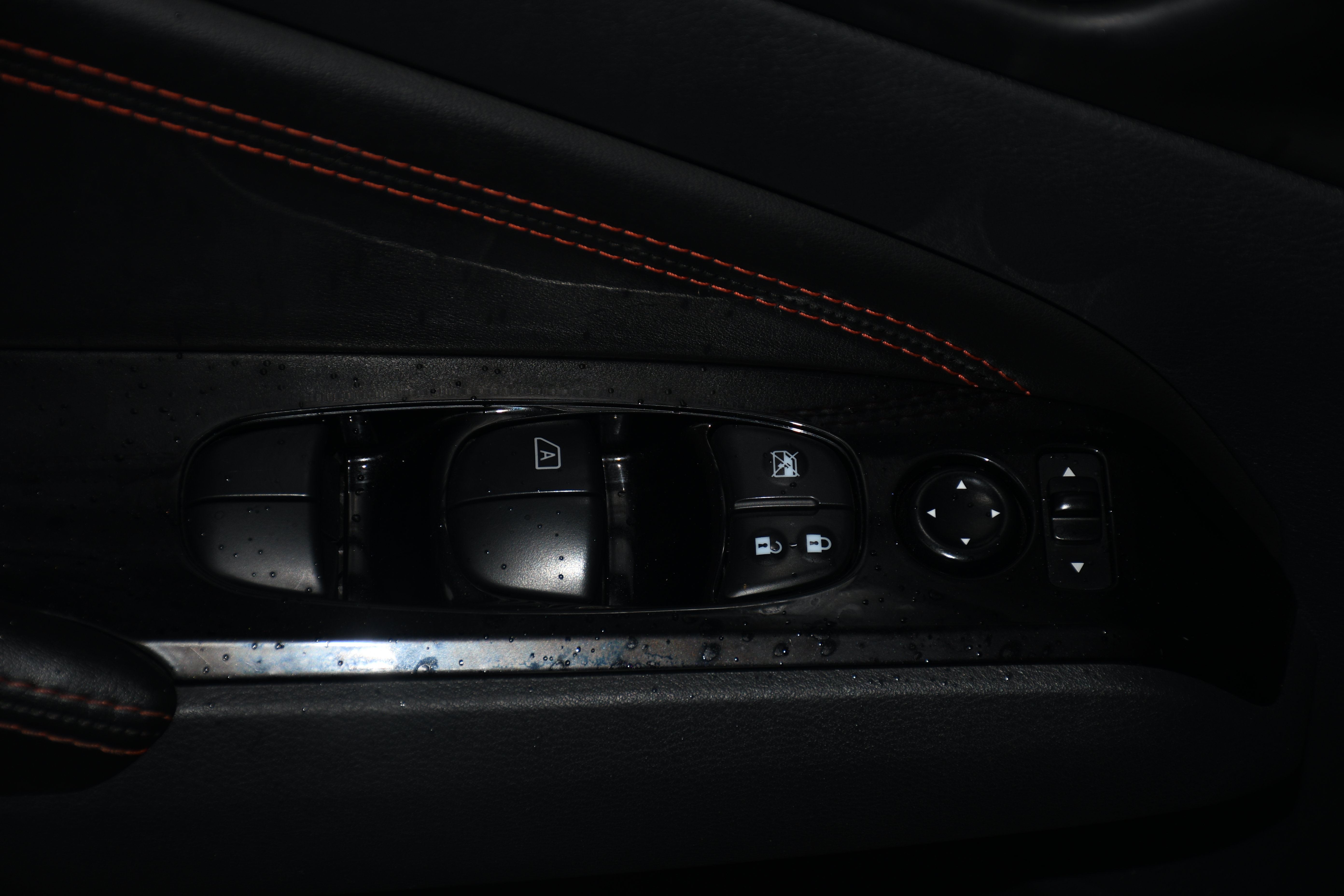 Used 2023 Nissan Altima 2.5 SR FWD image 10