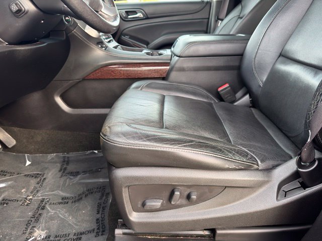 Used 2017 GMC Yukon SLT AWD/4WD image 5