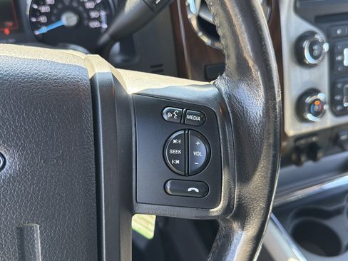 Used 2015 Ford F250 Lariat w/ Chrome Package AWD/4WD image 17