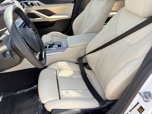 Used 2025 BMW i4 eDrive40 w/ Premium Package RWD image 21
