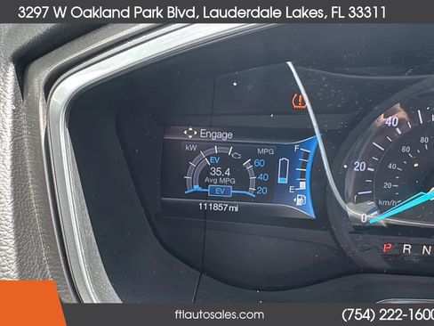 Used 2018 Ford Fusion SE w/ Equipment Group 602A FWD image 50