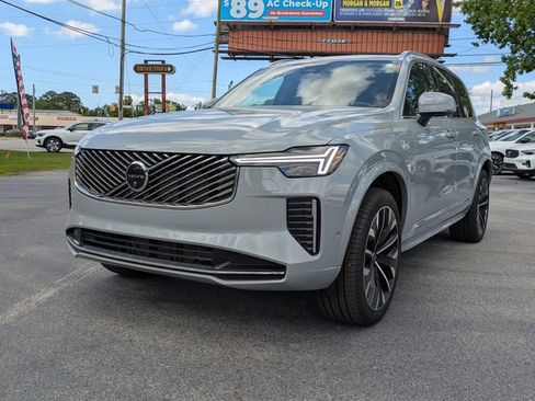 Certified 2026 Volvo XC90 B6 Plus w/ Protection Package Premier AWD/4WD image 10