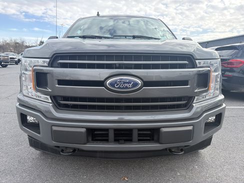 Used 2018 Ford F150 XLT w/ Equipment Group 302A Luxury image 9